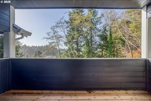 2910 NE Klamath Pl, Newport, OR 97365 - Photo 8