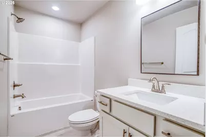 2910 NE Klamath Pl, Newport, OR 97365 - Photo 30