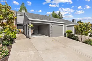 31 Greenridge Ct, Lake Oswego, OR 97035 - Photo 2