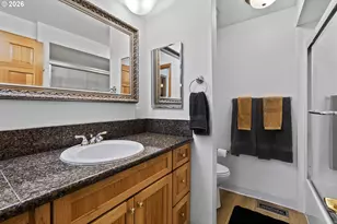 31 Greenridge Ct, Lake Oswego, OR 97035 - Photo 36