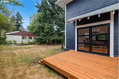 2021 N Sumner St, Portland, OR 97217 - Photo 28