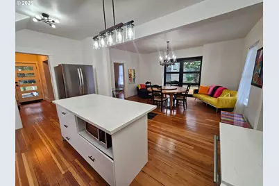 2021 N Sumner St, Portland, OR 97217 - Photo 6