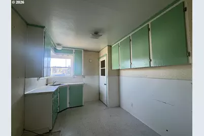 619 Robbins St, Milton-Freewater, OR 97862 - Photo 10