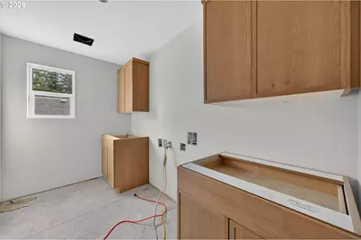 18205 NE Garden Dr, Vancouver, WA 98682 - Photo 10