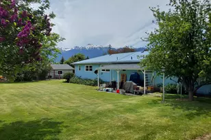 303 NE 2nd St, Enterprise, OR 97828 - Photo 16