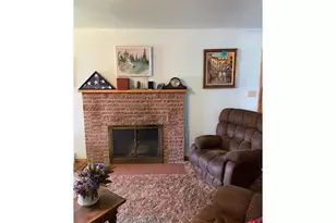 303 NE 2nd St, Enterprise, OR 97828 - Photo 4