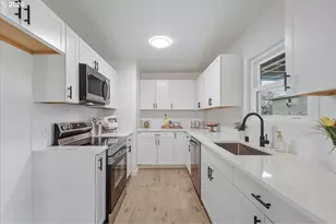 1020 Oregon St, The Dalles, OR 97058 - Photo 8