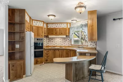 1475 Green Acres Rd #8, Eugene, OR 97408 - Photo 12