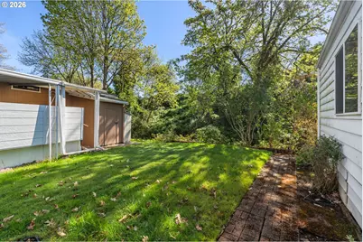 1475 Green Acres Rd #8, Eugene, OR 97408 - Photo 6