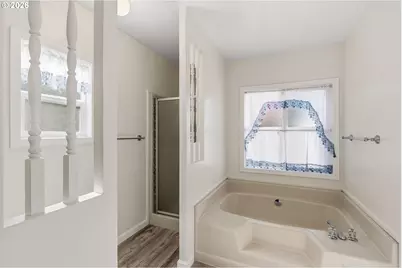 1475 Green Acres Rd #8, Eugene, OR 97408 - Photo 20