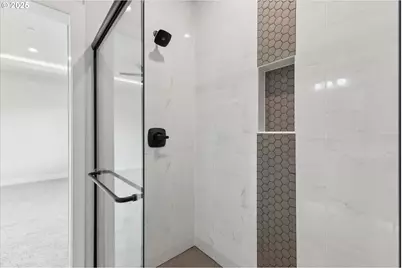 773 Riley Dr, Silverton, OR 97381 - Photo 14