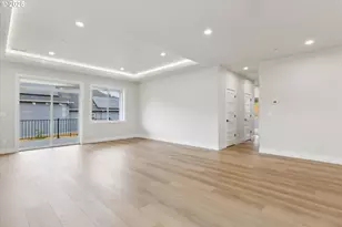 773 Riley Dr, Silverton, OR 97381 - Photo 10