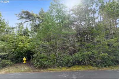 Wood Lake Way, Florence, OR 97439 - Photo 4