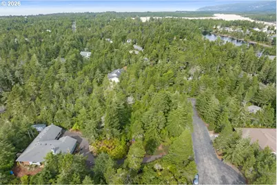 Wood Lake Way, Florence, OR 97439 - Photo 12