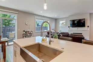 2180 SE 11th Pl, Canby, OR 97013 - Photo 8