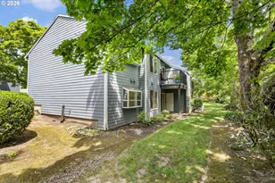 10840 SW Meadowbrook Dr, Portland, OR 97224 - Photo 32