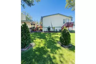 1800 NE 10th St, Hermiston, OR 97838 - Photo 4