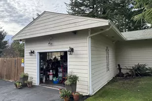 1099 Parkview Dr, Brookings, OR 97415 - Photo 46