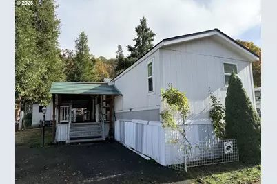 107 Balder Ln, Roseburg, OR 97470 - Photo 1