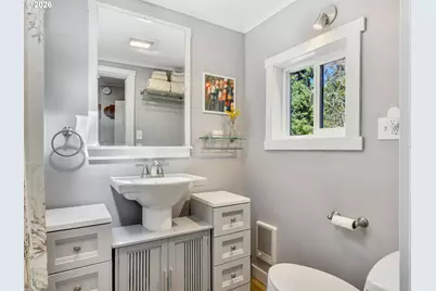 631 N Larch St, Cannon Beach, OR 97110 - Photo 28