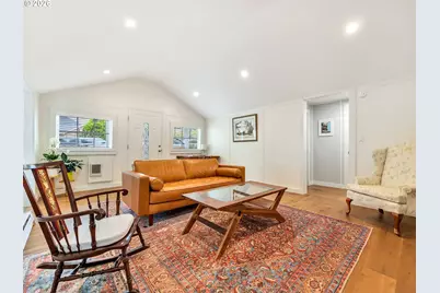 631 N Larch St, Cannon Beach, OR 97110 - Photo 10