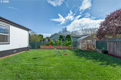 1926 SW Emma Dr, McMinnville, OR 97128 - Photo 36