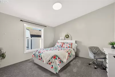 1926 SW Emma Dr, McMinnville, OR 97128 - Photo 30