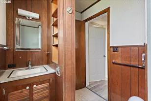 15701 Goodrich Creek Ln, Baker City, OR 97814 - Photo 34