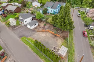412 Dimick St, Oregon City, OR 97045 - Photo 1
