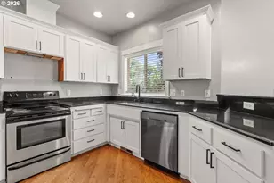3603 Mallard Ln, Medford, OR 97504 - Photo 12
