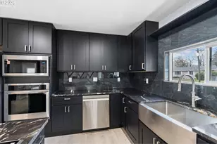 6640 SE 66th Ave, Portland, OR 97206 - Photo 10