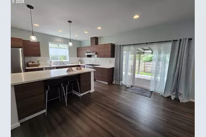 202 NW Quail Gardens Pl, Hillsboro, OR 97124 - Photo 14