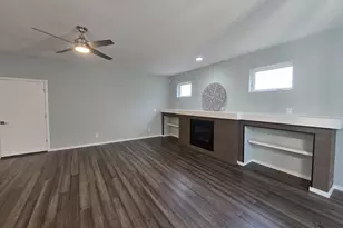 202 NW Quail Gardens Pl, Hillsboro, OR 97124 - Photo 8