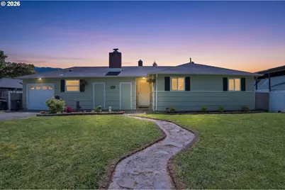 47768 Portal Dr, Oakridge, OR 97463 - Photo 1