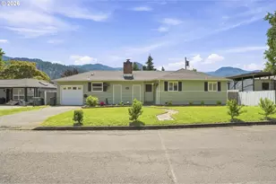 47768 Portal Dr, Oakridge, OR 97463 - Photo 2