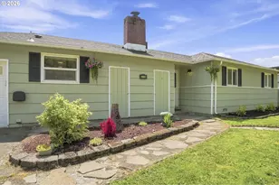 47768 Portal Dr, Oakridge, OR 97463 - Photo 6