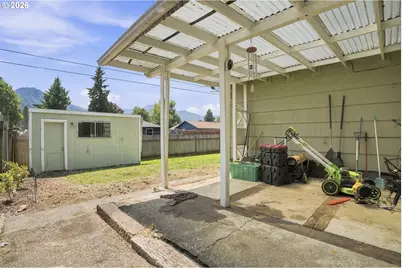 47768 Portal Dr, Oakridge, OR 97463 - Photo 40
