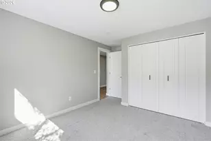 21050 S Mossy Rock Ct, Oregon City, OR 97045 - Photo 22