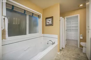5928 SW Banyon Cir, Corvallis, OR 97333 - Photo 18