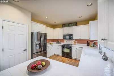 5928 SW Banyon Cir, Corvallis, OR 97333 - Photo 10