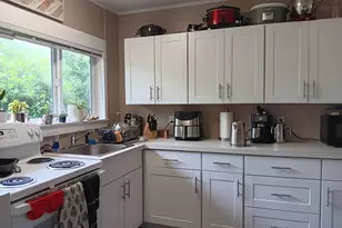 213 NW Cliff St, Newport, OR 97365 - Photo 6