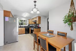6450 B St, Springfield, OR 97478 - Photo 12