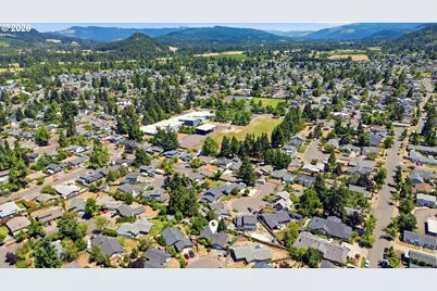 6450 B St, Springfield, OR 97478 - Photo 38