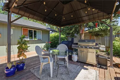 6450 B St, Springfield, OR 97478 - Photo 32