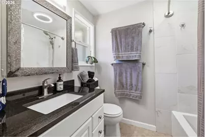 6450 B St, Springfield, OR 97478 - Photo 24