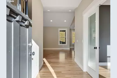 37027 Danner Ridge Ln, Astoria, OR 97103 - Photo 4