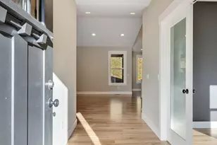 37027 Danner Rdg Ln, Astoria, OR 97103 - Photo 4