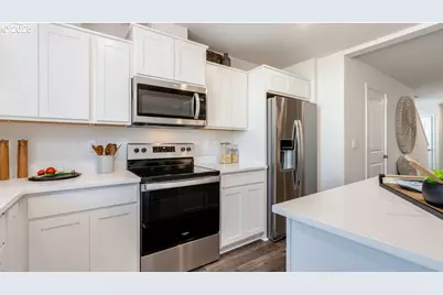 10402 NE 121st Ave, Vancouver, WA 98662 - Photo 14