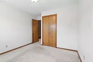 13141 NE Eugene St, Portland, OR 97230 - Photo 24