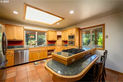 41114 SW Fort Hill Rd, Willamina, OR 97396 - Photo 14